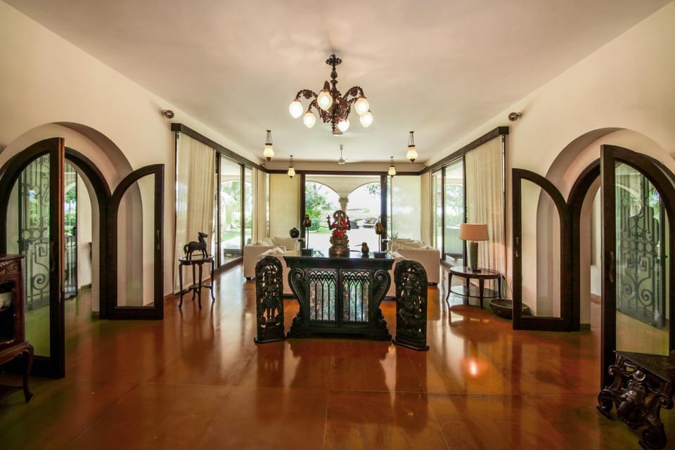 Lobby or reception, Seating area