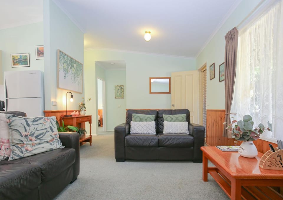 Silver Birches Holiday Village - Unit 3 House in Porepunkah