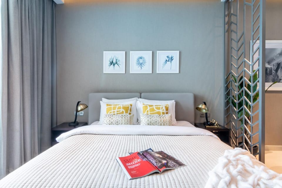 The Smart Concierge - Damac Maison Prive Apartment in Dubai