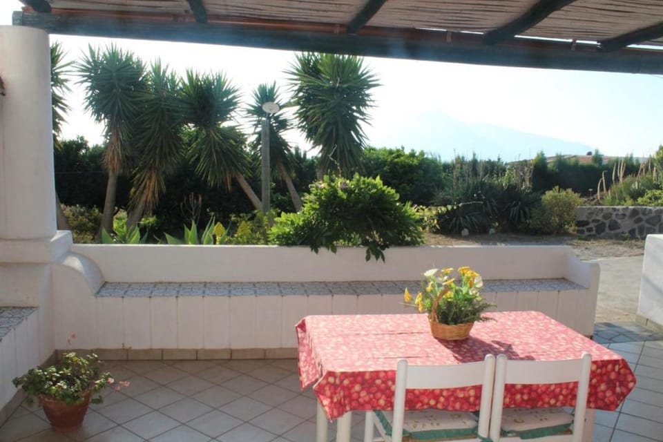 Casa Arancio Apartment in Lipari