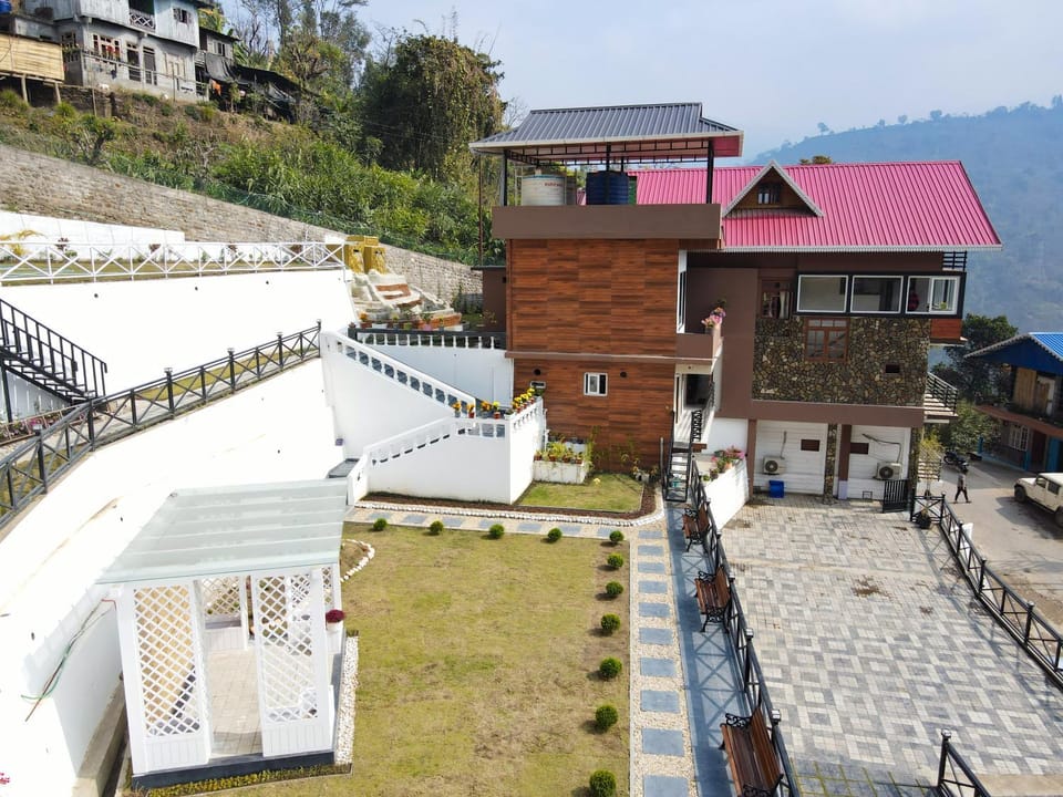 Property building, Garden view
