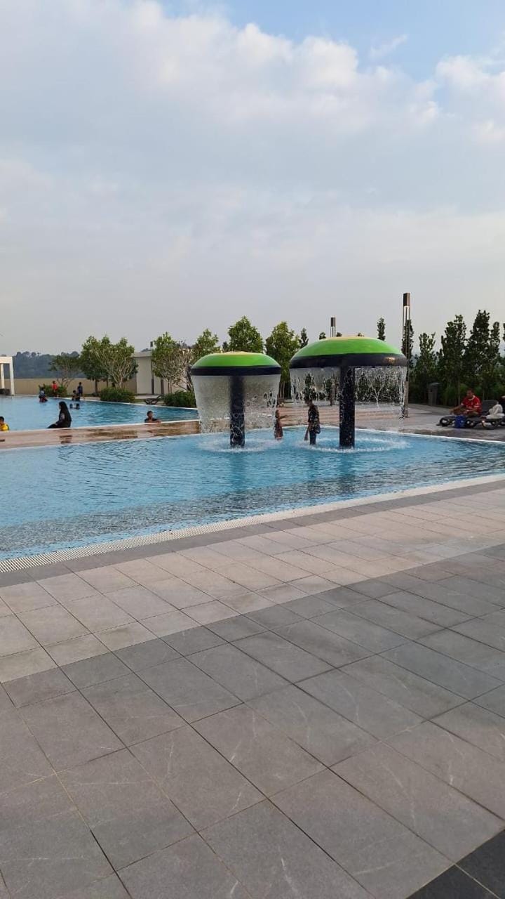 ZnZ Homestay Ostia Bangi WiFi Apartment in Negeri Sembilan, Malaysia