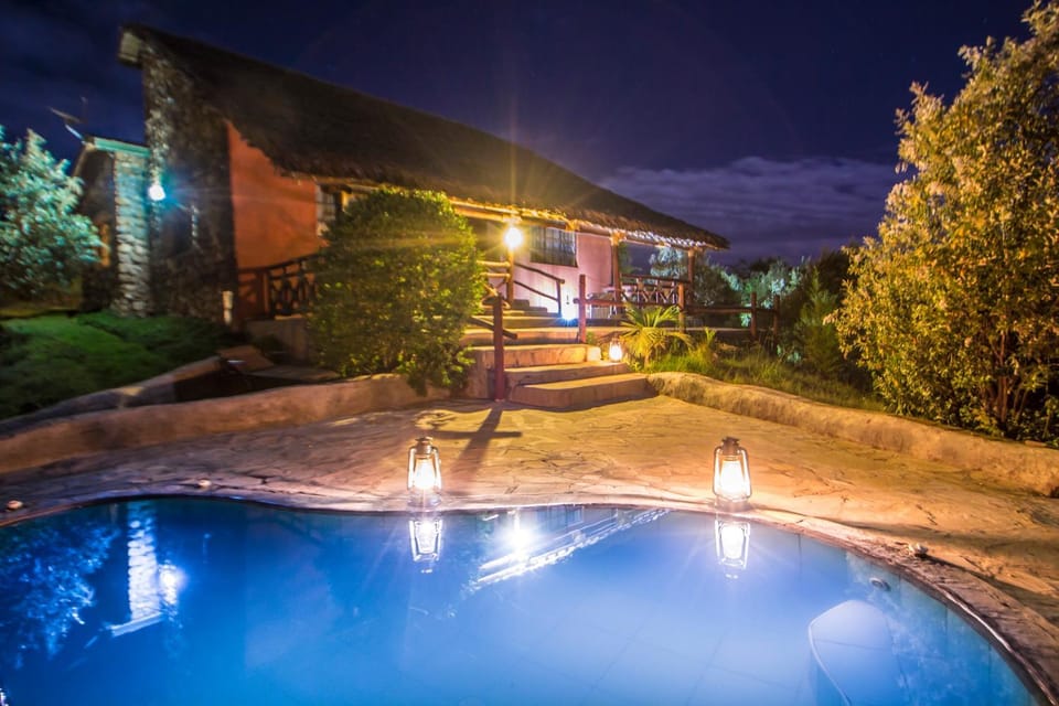 Facade/entrance, Bedroom, Swimming pool