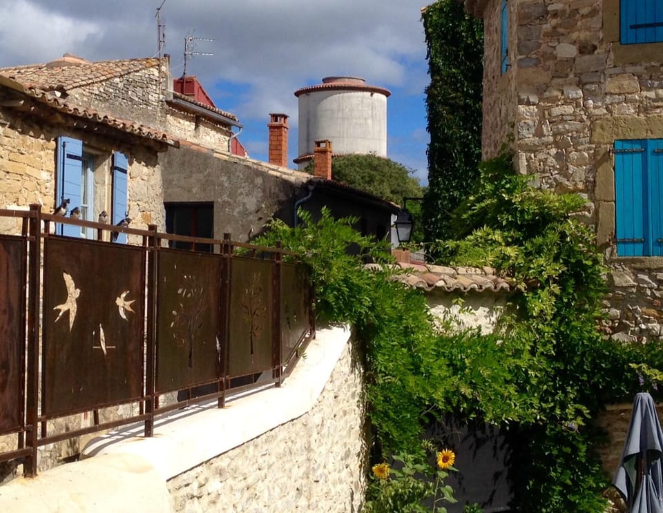 Quiet street view, Inner courtyard view