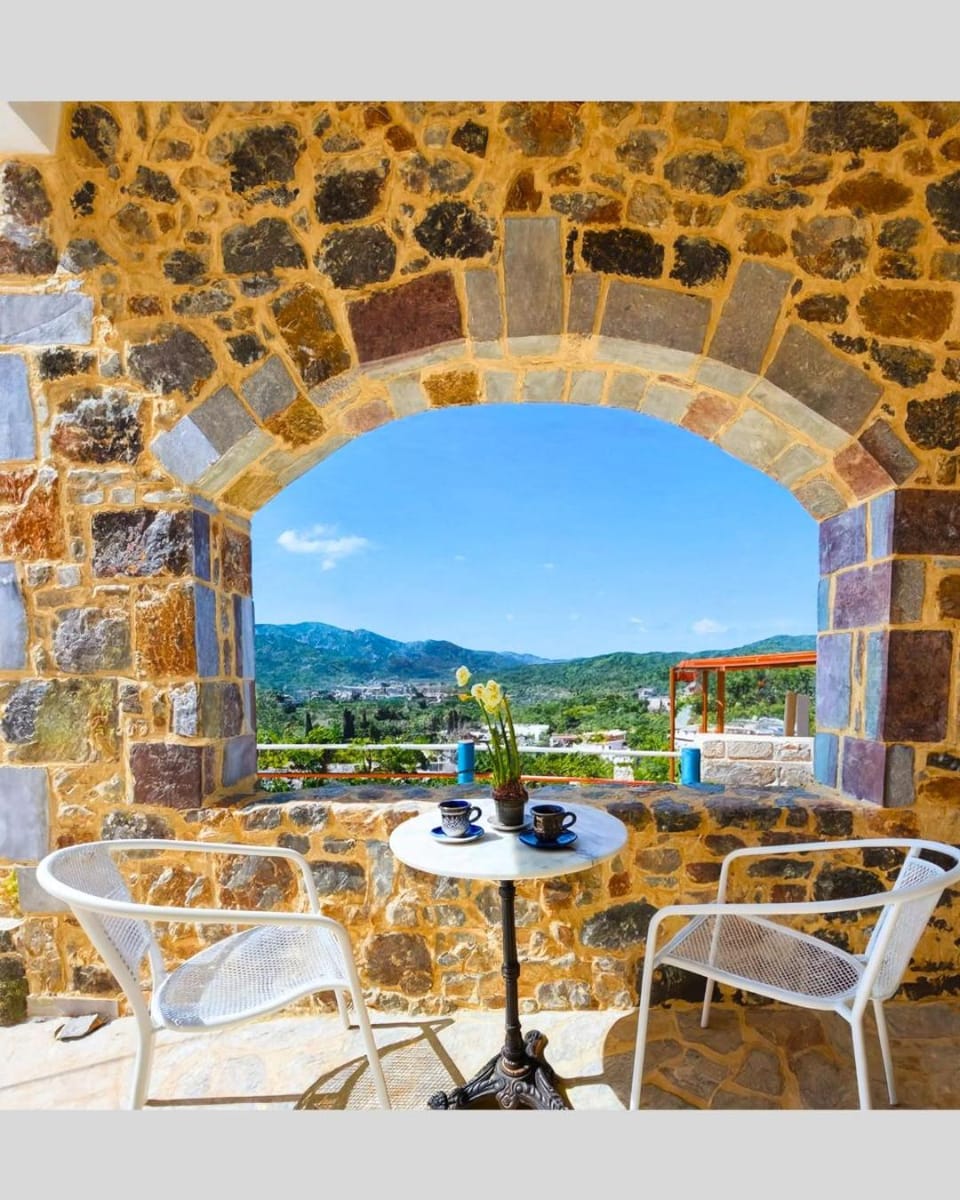 Roza Stone Studio with Private Veranda & Mountain view Apartment in Lasithi