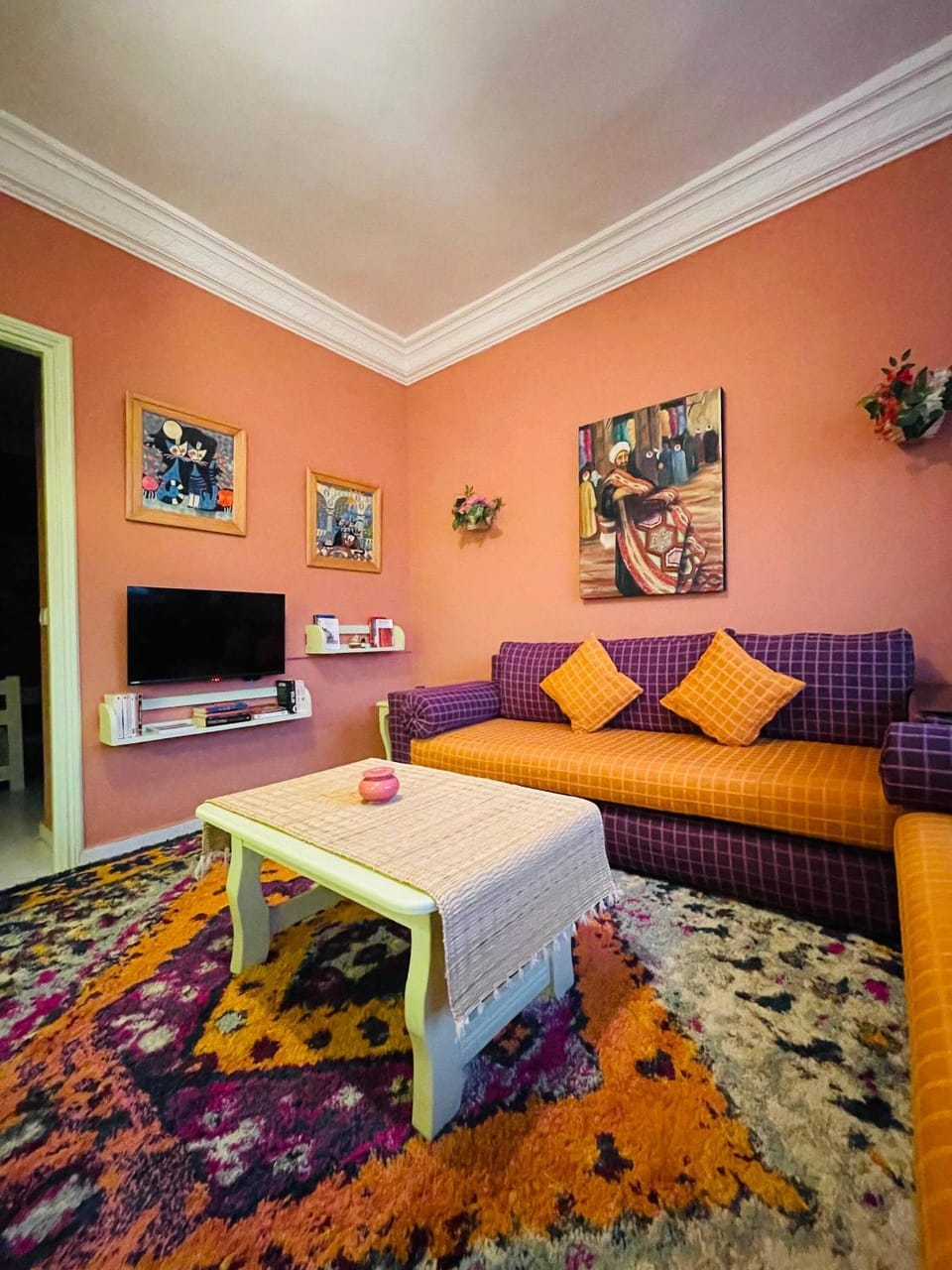 TV and multimedia, Living room, Seating area