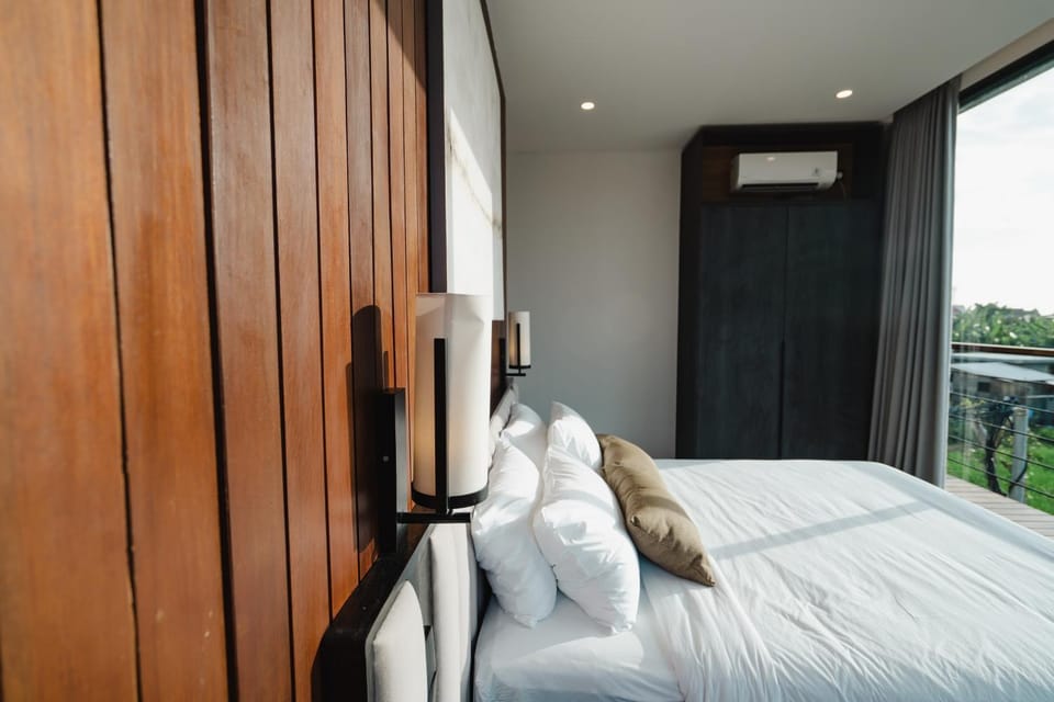 Bed, View (from property/room), Bedroom