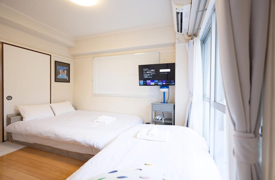 Bed, TV and multimedia