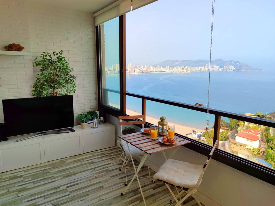 View (from property/room), City view, Sea view