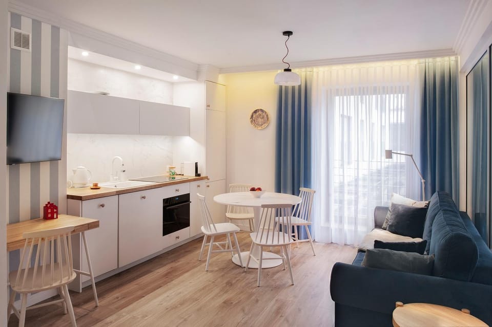 TV and multimedia, Kitchen or kitchenette, Living room, Seating area, Dining area, pet friendly, stove