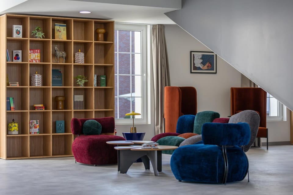 Lobby or reception, Seating area