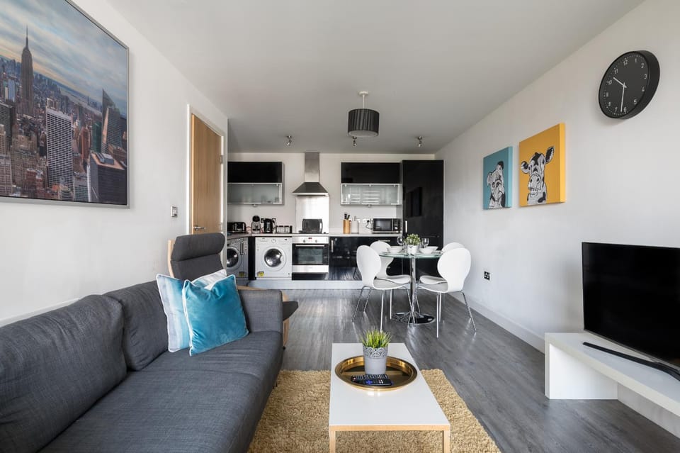 TV and multimedia, Kitchen or kitchenette, Living room, Seating area, Dining area, Evening entertainment, minibar, pet friendly