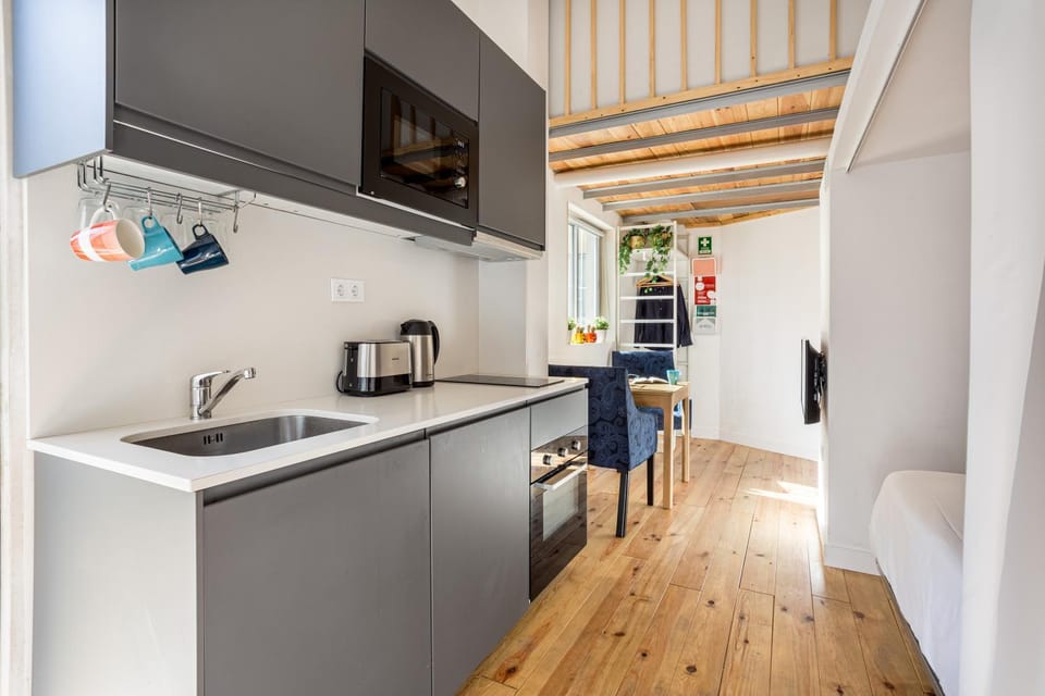Coffee/tea facilities, Kitchen or kitchenette, minibar, toaster