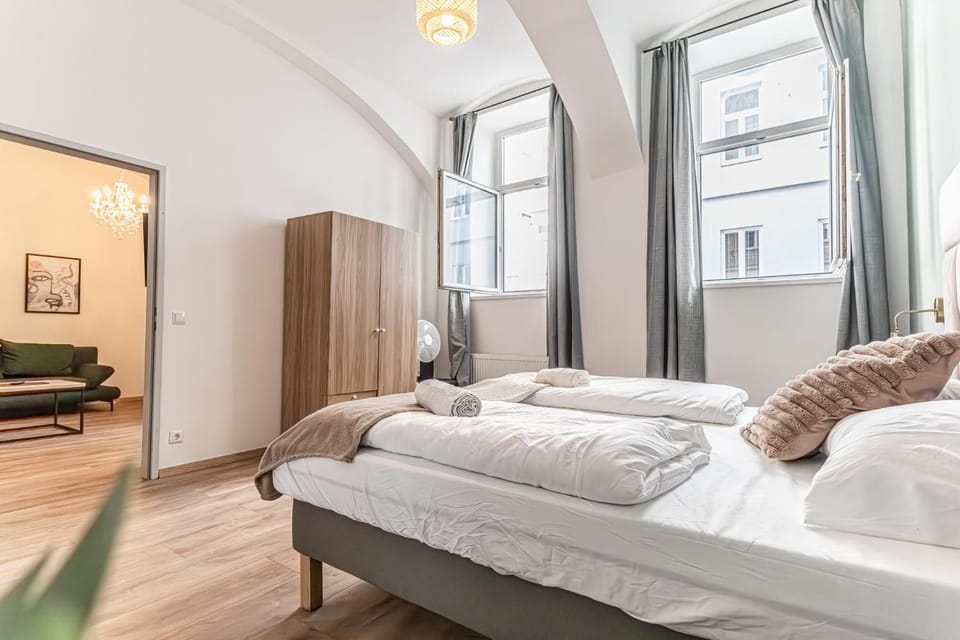 Bed, Bedroom, wardrobe