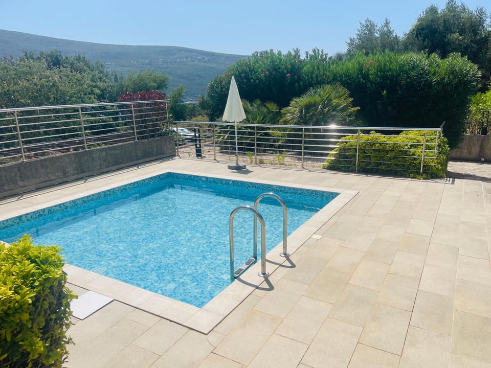 Day, Pool view, Swimming pool