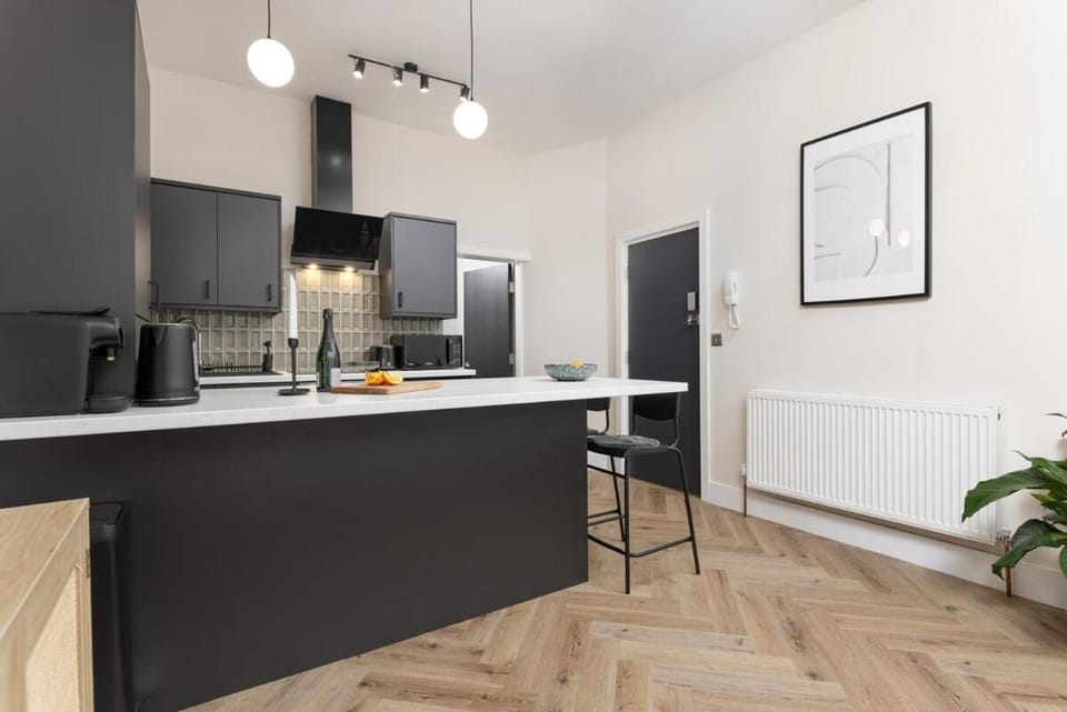Broughton Place: Contemporary Apartments in Liverpool Apartment in Liverpool