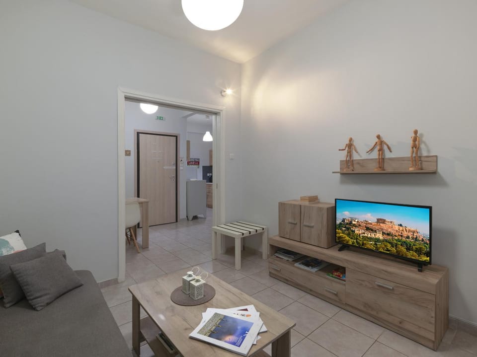 Communal lounge/ TV room, Living room