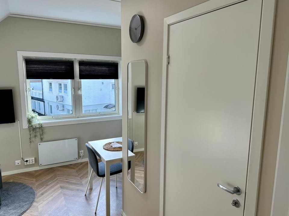 Modern Central Apartment Apt 203 Studio Apartment in Stavanger
