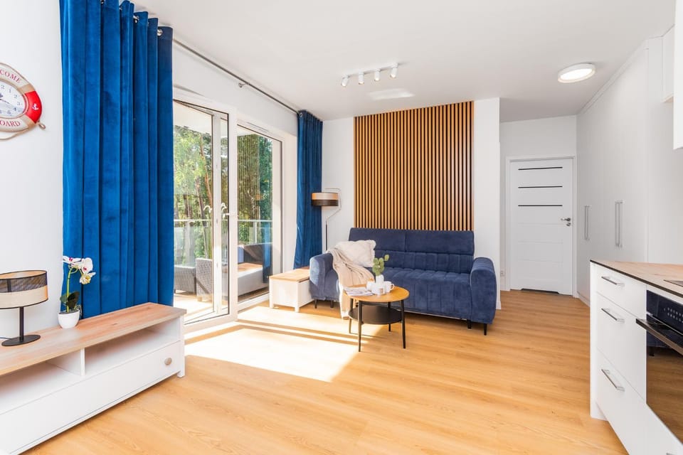 Living room, Seating area, air conditioner