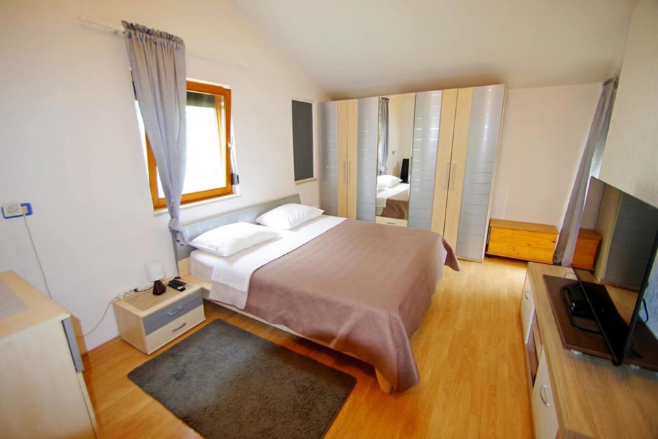 Holiday house Nena House in Pula