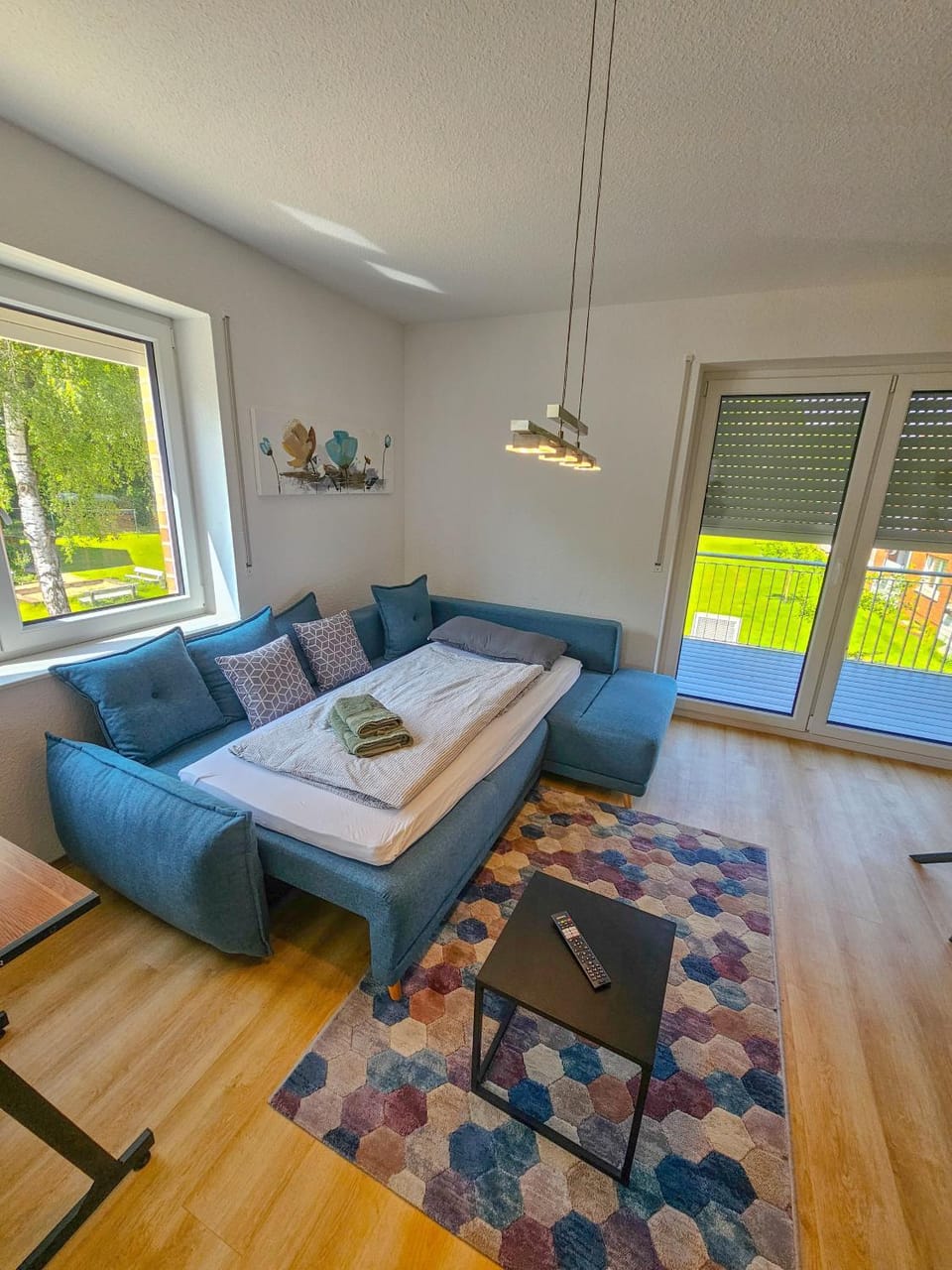 Bed, Living room, Seating area