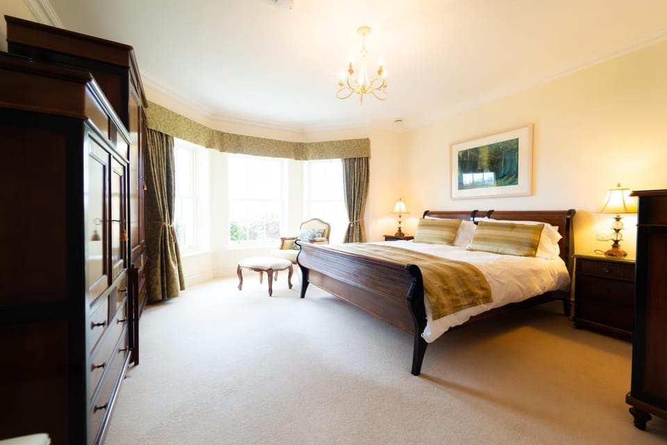 Waters Edge 1 Apartment in Dingle