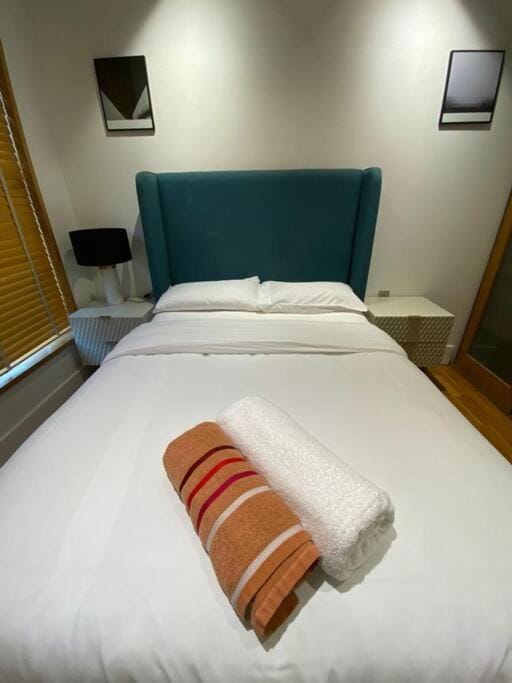 Grand Living near Piccadilly Cov11 Apartment in City of Westminster