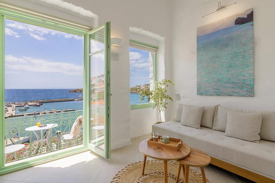 View (from property/room), View (from property/room), Balcony/Terrace, Seating area, Landmark view, Landmark view, Sea view, Sea view
