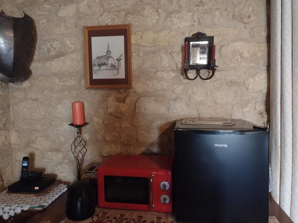 A La Maison des Oiseaux Bed and Breakfast in Nouvelle-Aquitaine