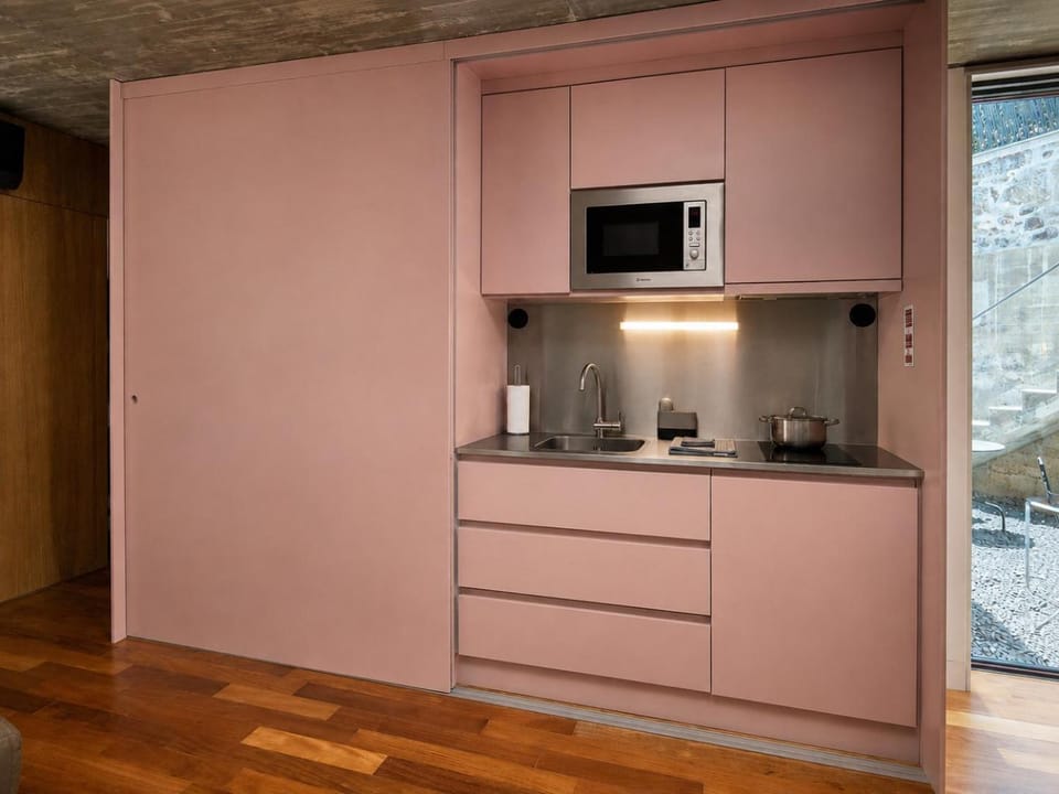 Kitchen or kitchenette, kitchen