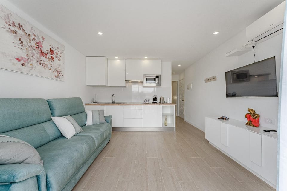 Los Cristianos San Marino Bluesky Apartment Apartment in Los Cristianos