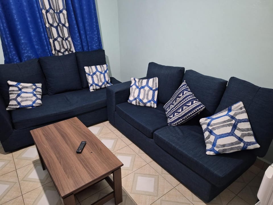 Utawala affordable apartment Bed and Breakfast in Nairobi