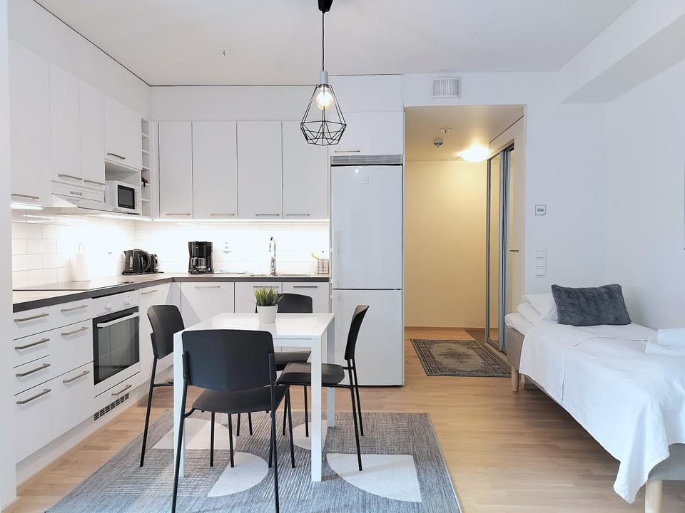 Kitchen or kitchenette, kitchen