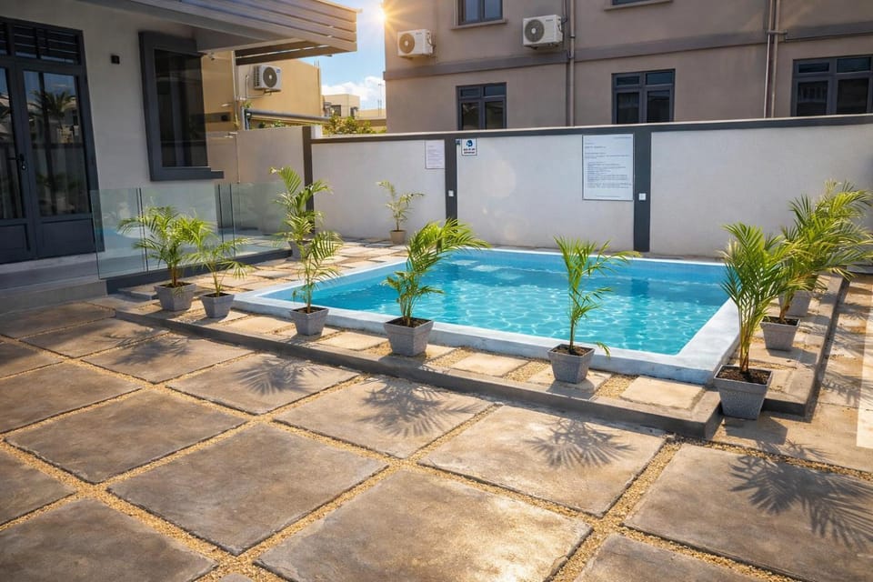 Property building, Swimming pool