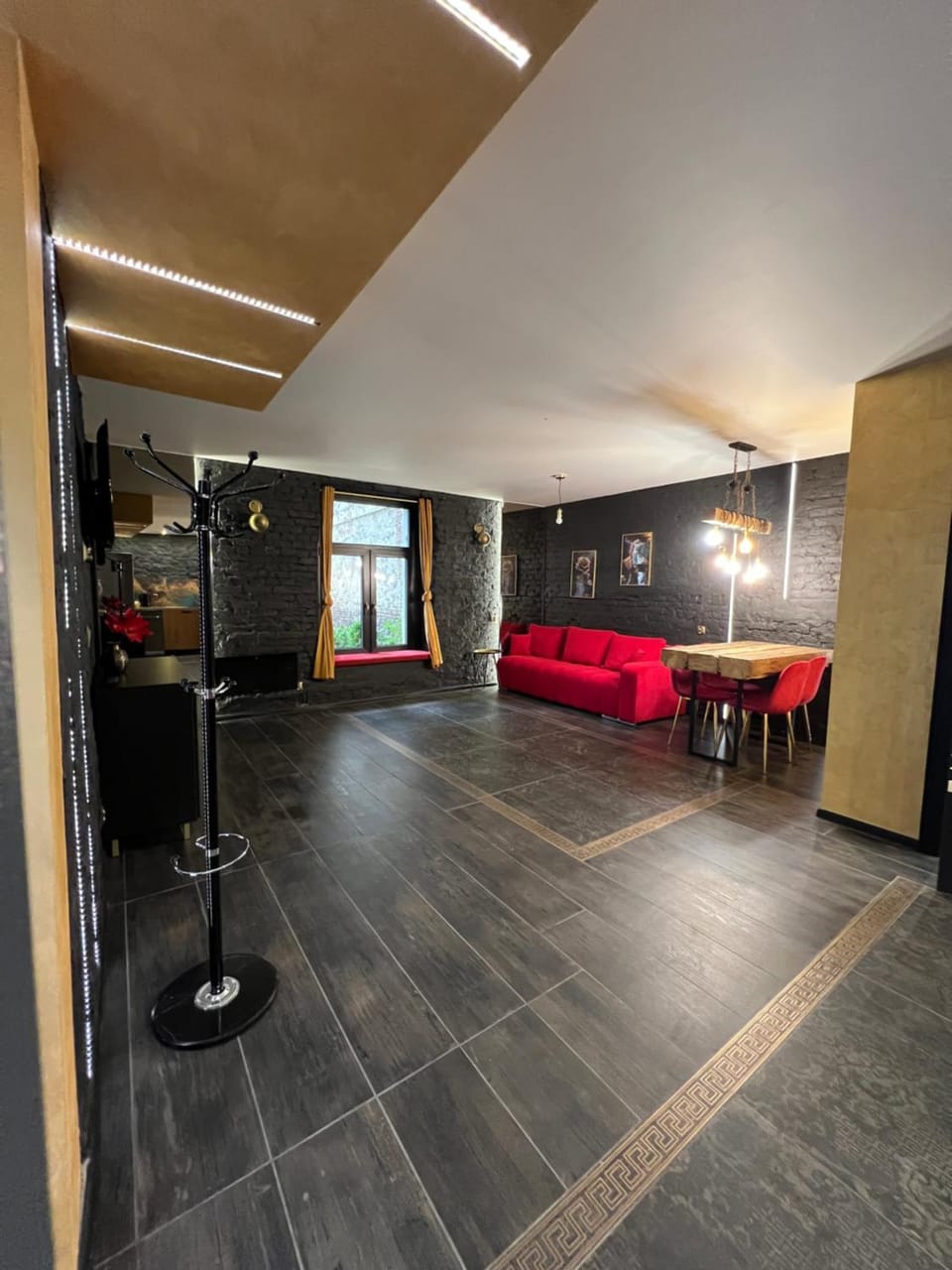 DarkHouse Karmin Apartment in Masovian Voivodeship