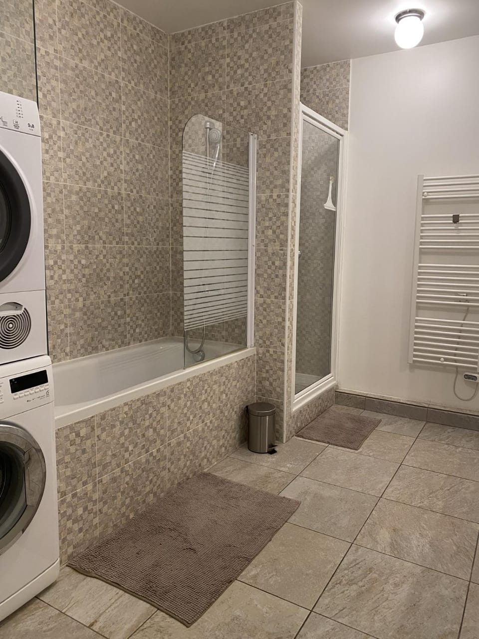 Chambre confort centre ville chez l'habitant Vacation rental in Lyon