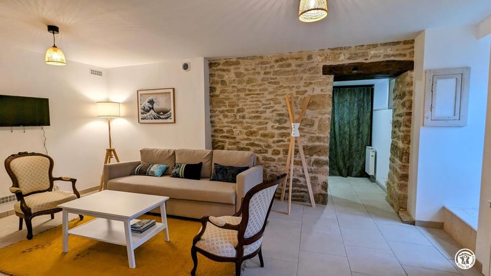 Marionnette House in Bourgogne-Franche-Comté