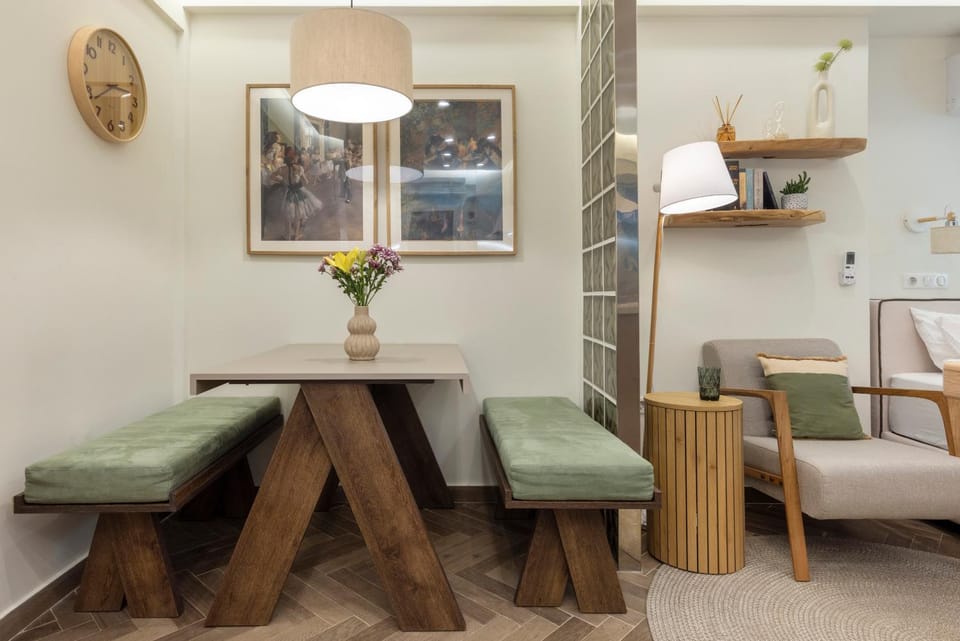 Studio Flat 21 at Evangelismos Metro STN Apartment in Athens
