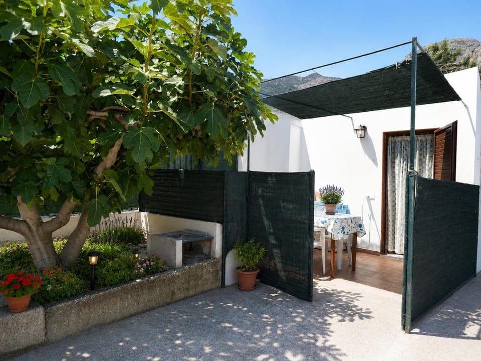 Valle verde 1 Clima & Wi-Fi House in Castellammare del Golfo