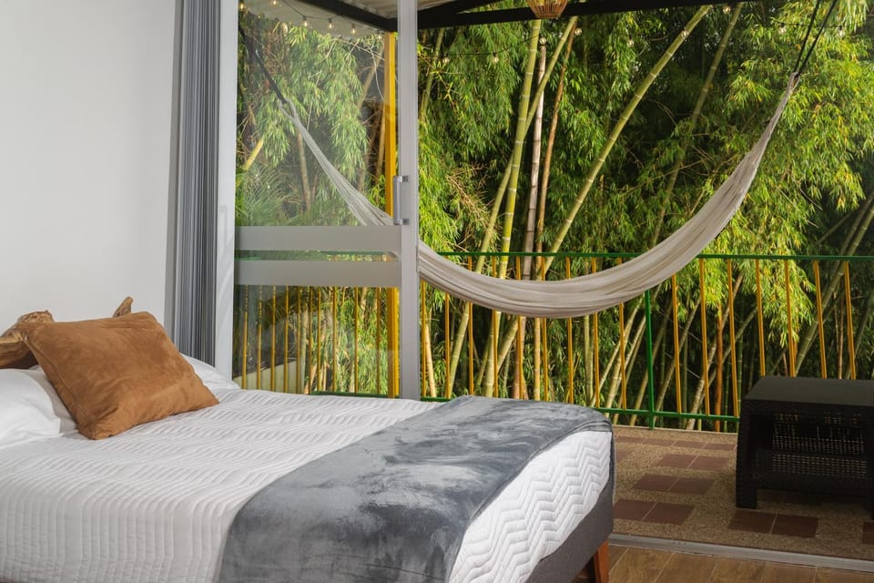 Bed, Natural landscape, Garden, Balcony/Terrace, Photo of the whole room, Bedroom