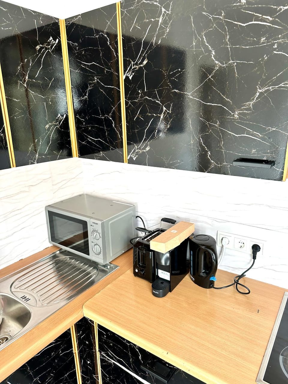 Coffee/tea facilities, Kitchen or kitchenette, minibar, toaster