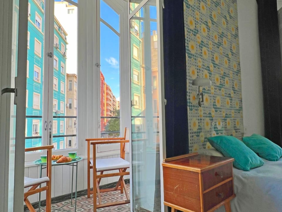 Bed, Balcony/Terrace, Photo of the whole room, Bedroom