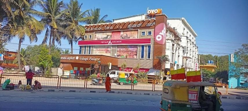 Property building, Street view