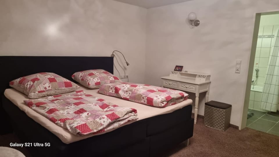 Property building, Living room, Bedroom