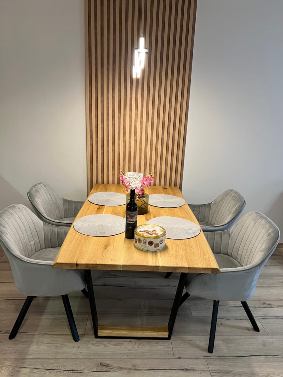 Dining area, air conditioner