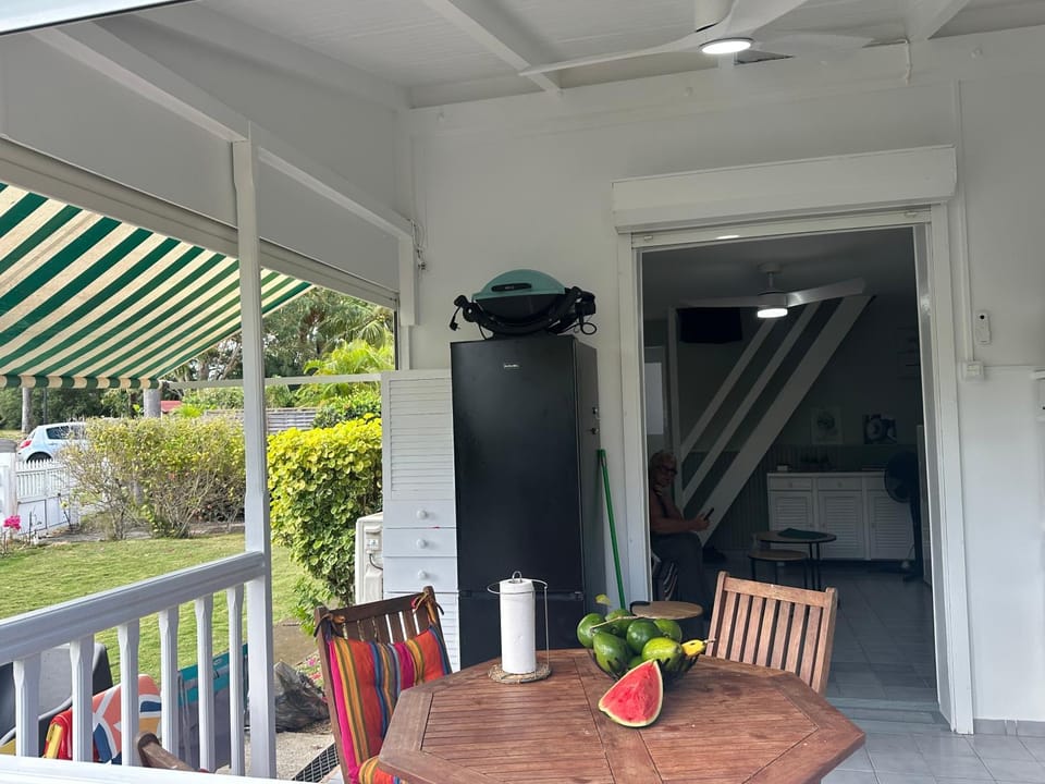 Duplex Bougainvillier,jardin privatif,Piscine House in Grande-Terre, Guadeloupe