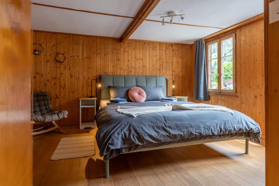 Lovely & great equipped wooden Alp Chalet flat Apartment in Canton of Valais