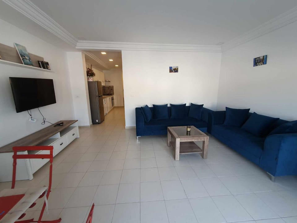 Communal lounge/ TV room, TV and multimedia, Living room