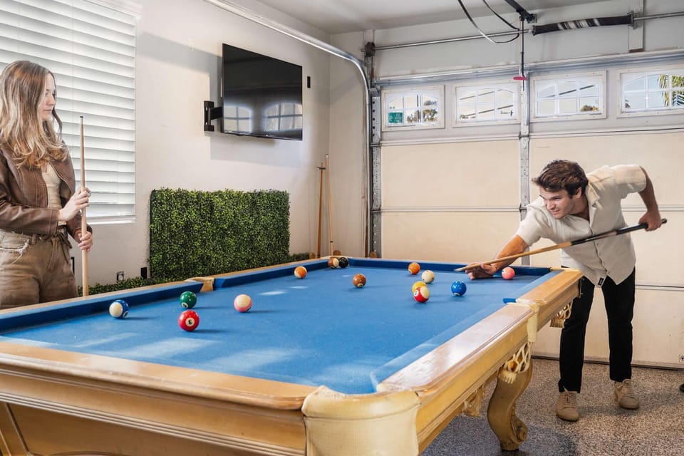 San Diego Chill House with Jacuzzi-Golf-Game Room House in San Diego