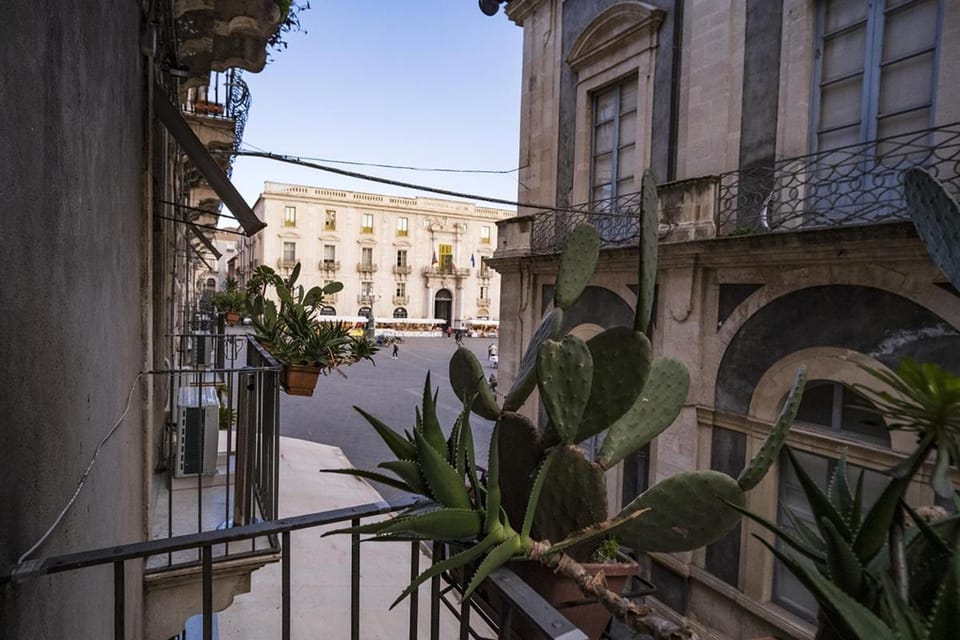 Property building, City view